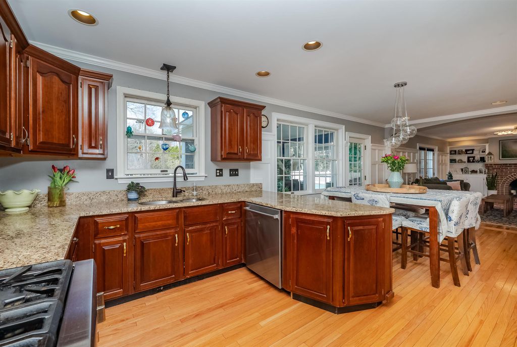 Photo of 39 Isaac Lucas Circle, Dover, NH 03820 (MLS # 5082494)