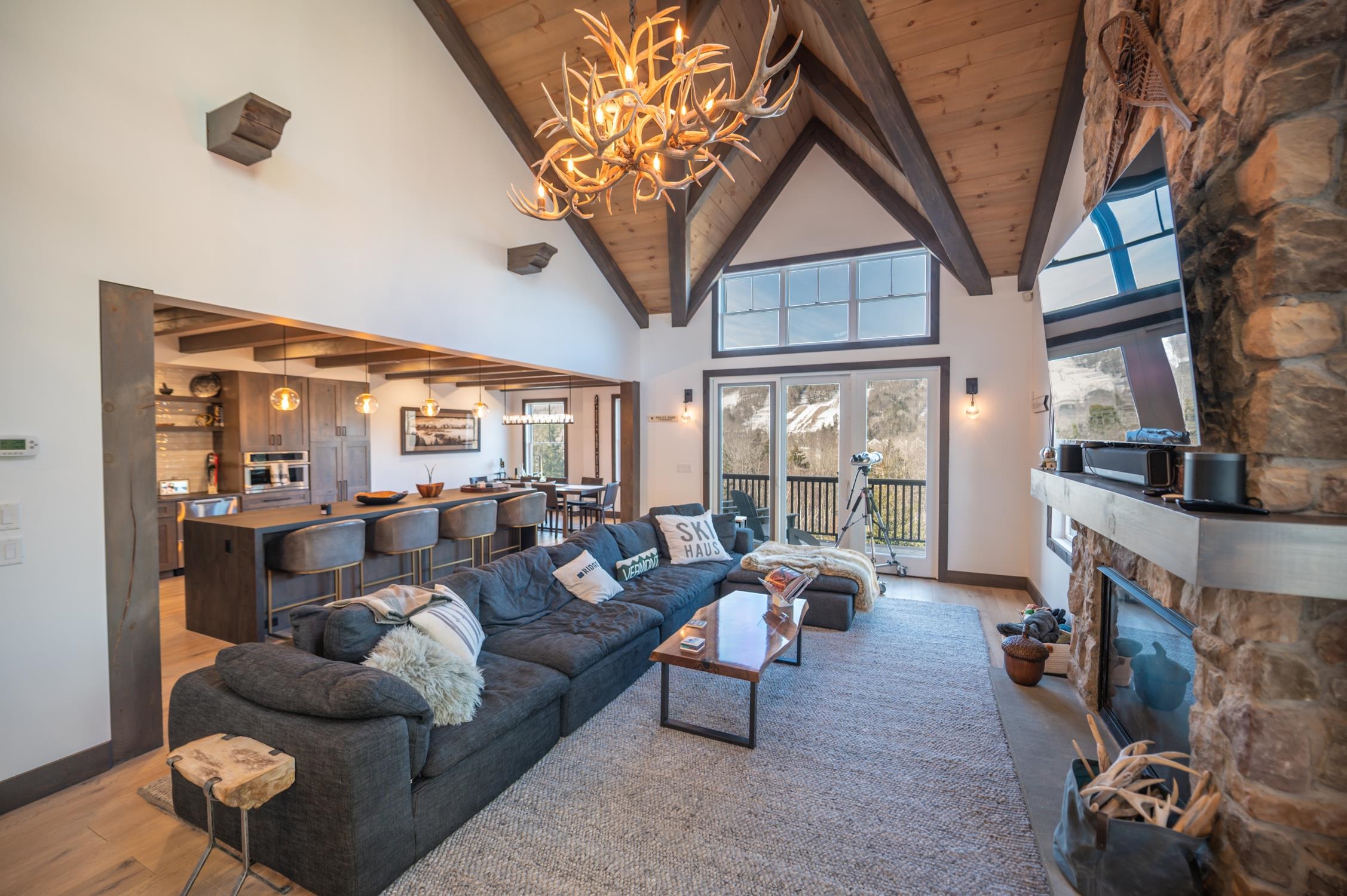 19B Boulder Ridge Drive 19B