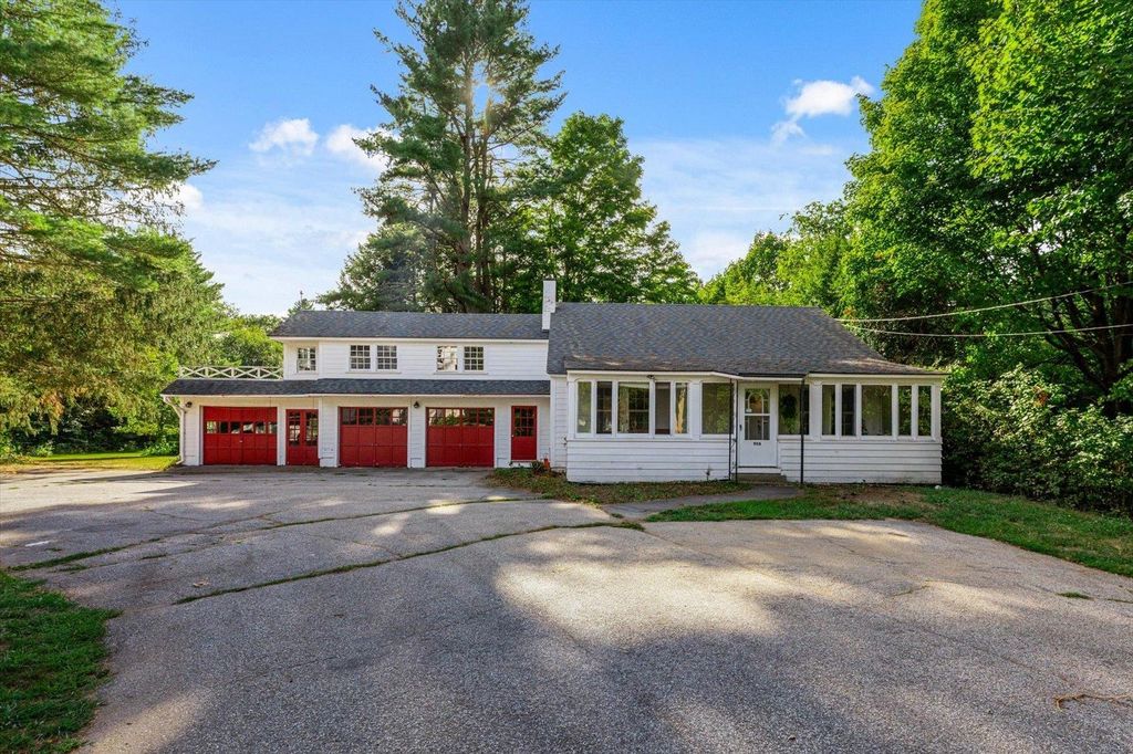 Photo of 90 Bradford Road, Keene, NH 03431 (MLS # 5059327)