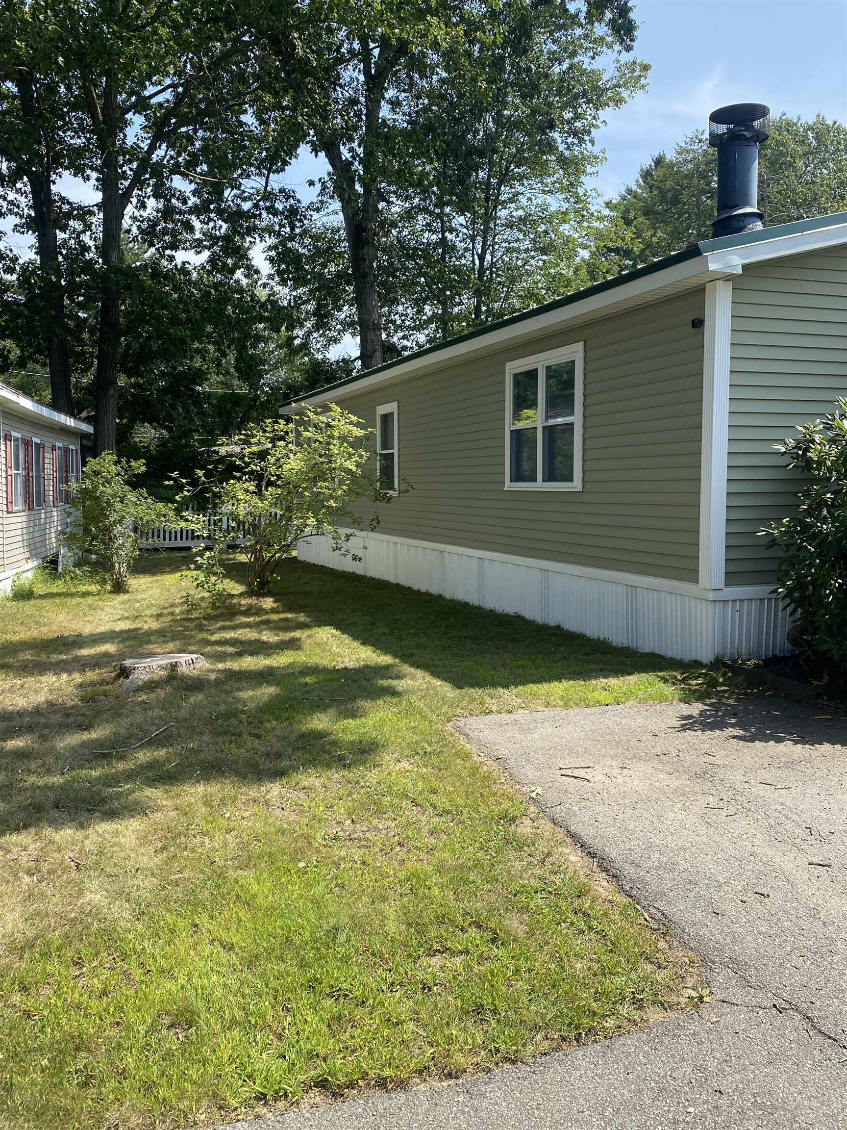 32 Lindenshire Avenue