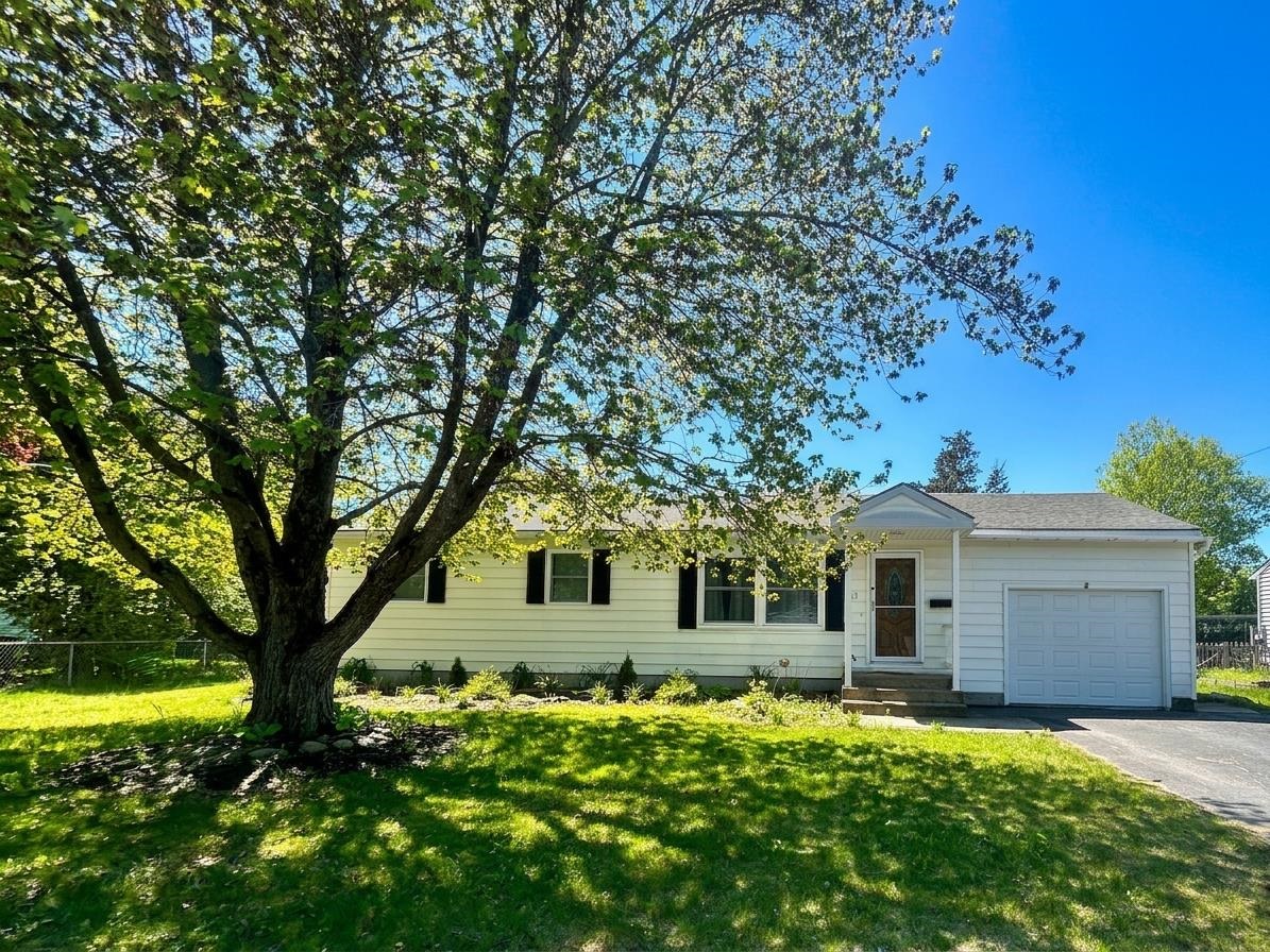 Photo 1 of 12 — 23 Forest Street, South Burlington, VT 05403