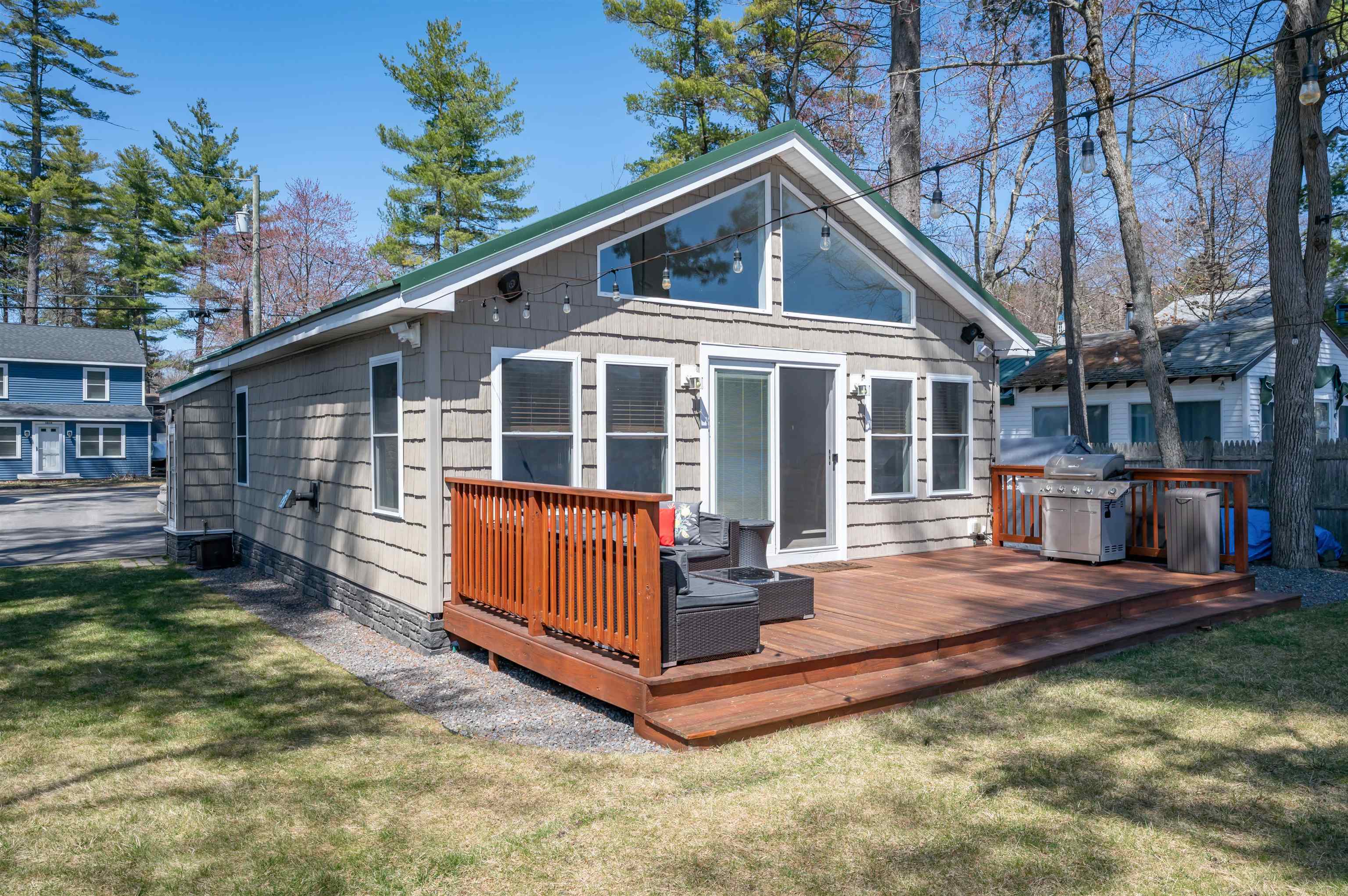 1011 Collettes Grove Road