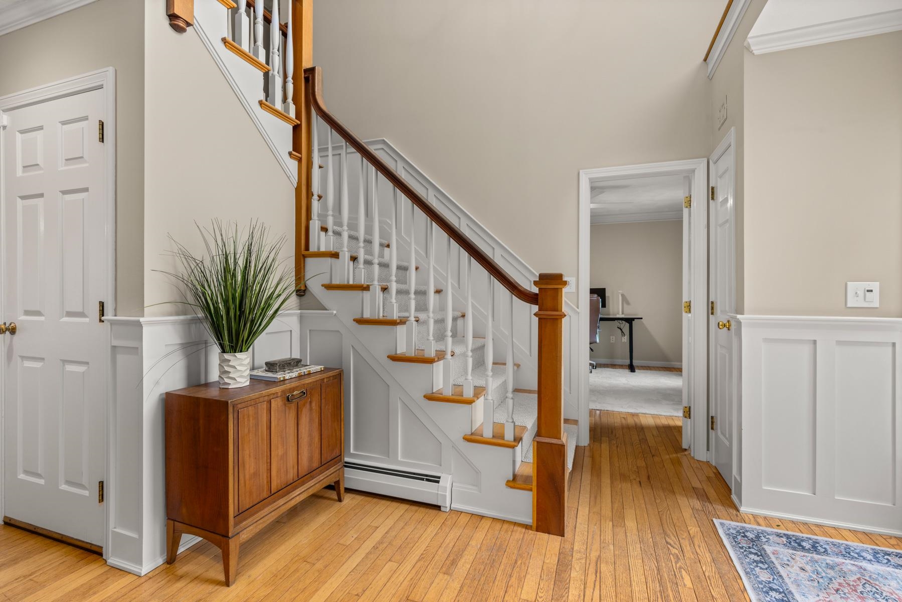 8 Briarwood Drive