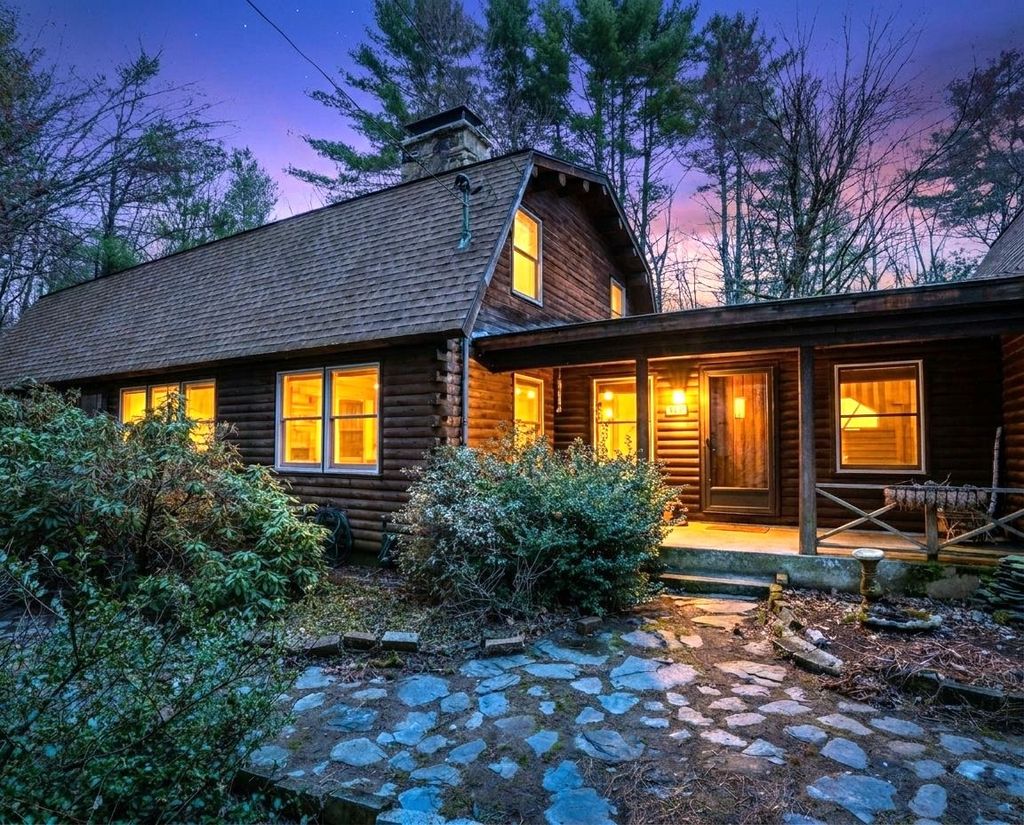 Photo of 370 Mccurdy Road, New Boston, NH 03070 (MLS # 5085315)