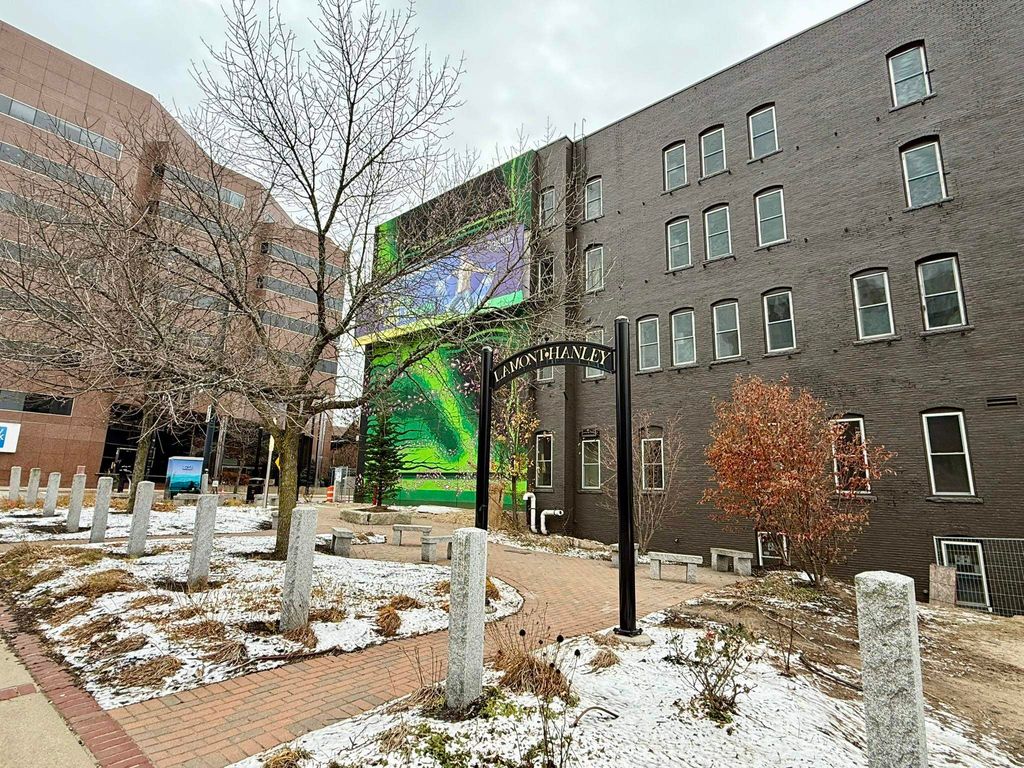 Photo of 1138 Elm Street, Manchester, NH 03101 (MLS # 5071583)