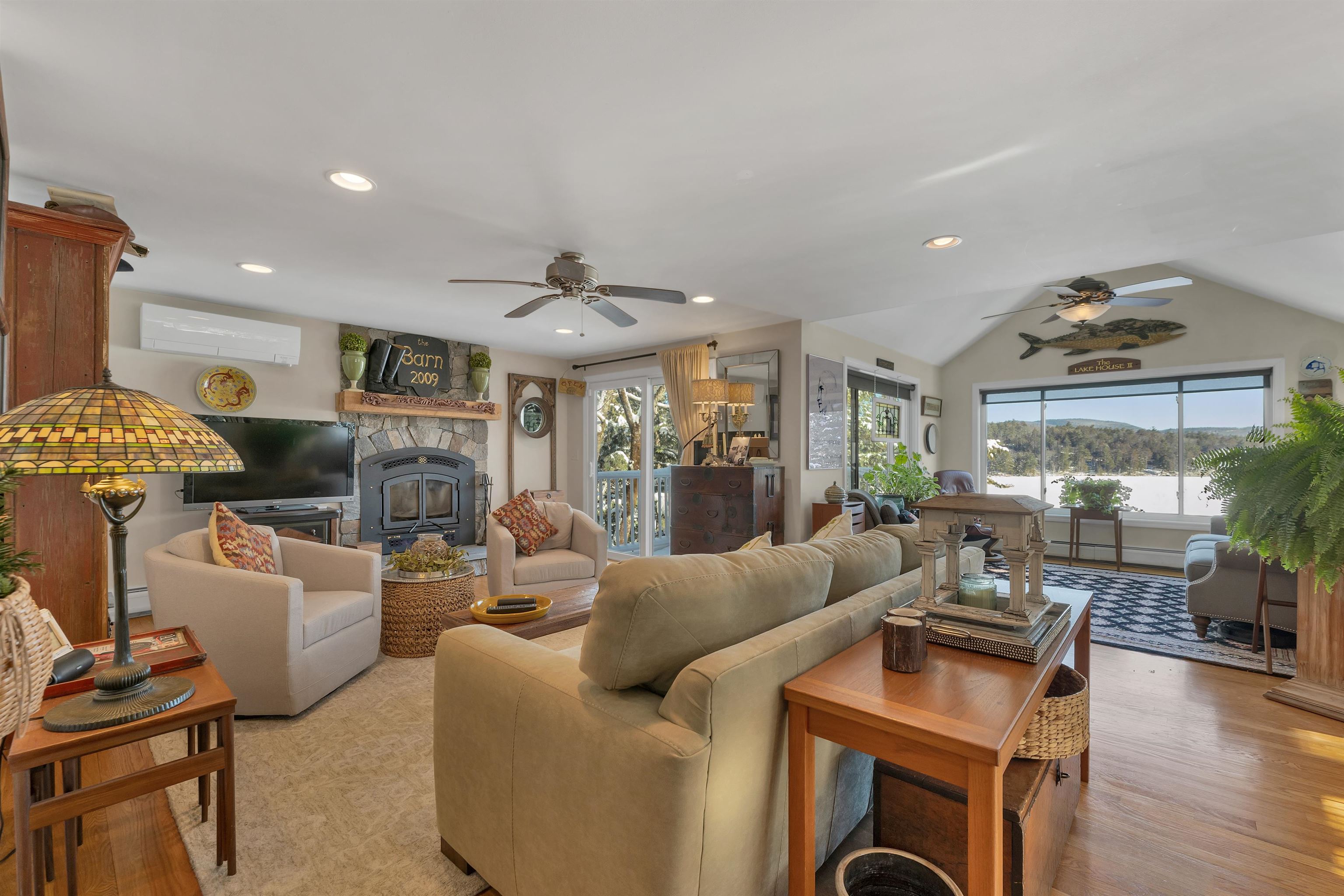 163 North Shore Road