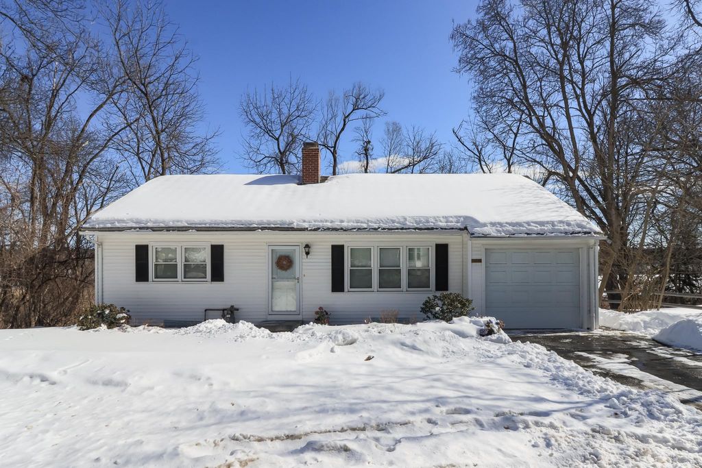 Photo of 335 S Main Street, Concord, NH 03301 (MLS # 5077935)