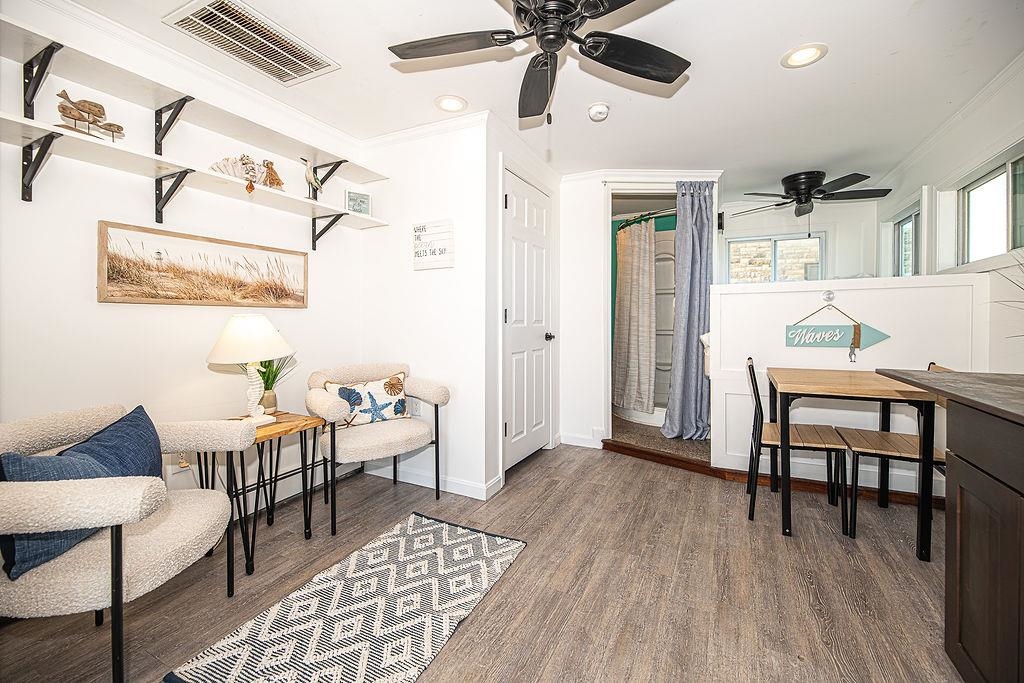 541 Ocean Boulevard 6