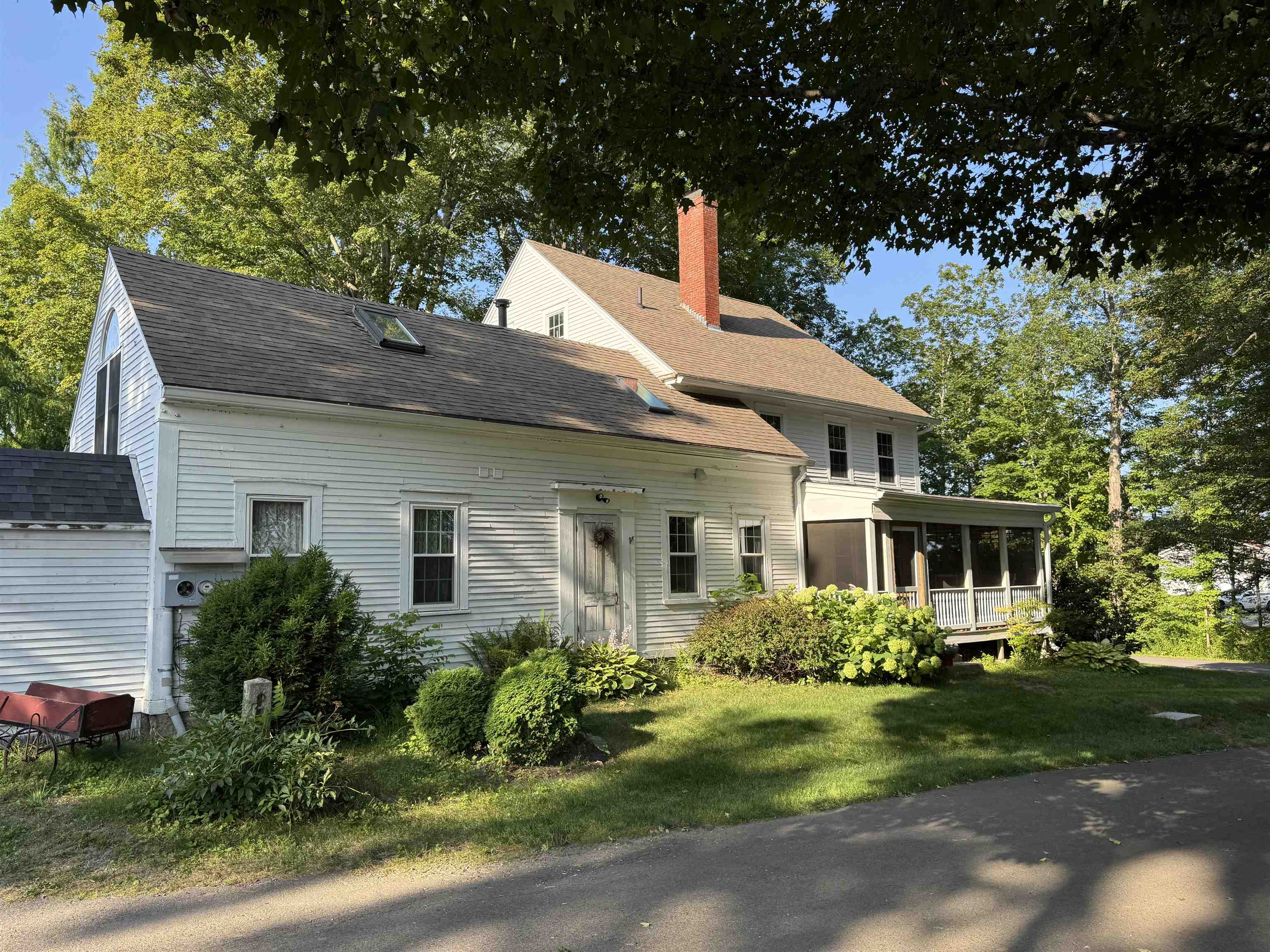288 N. River Road