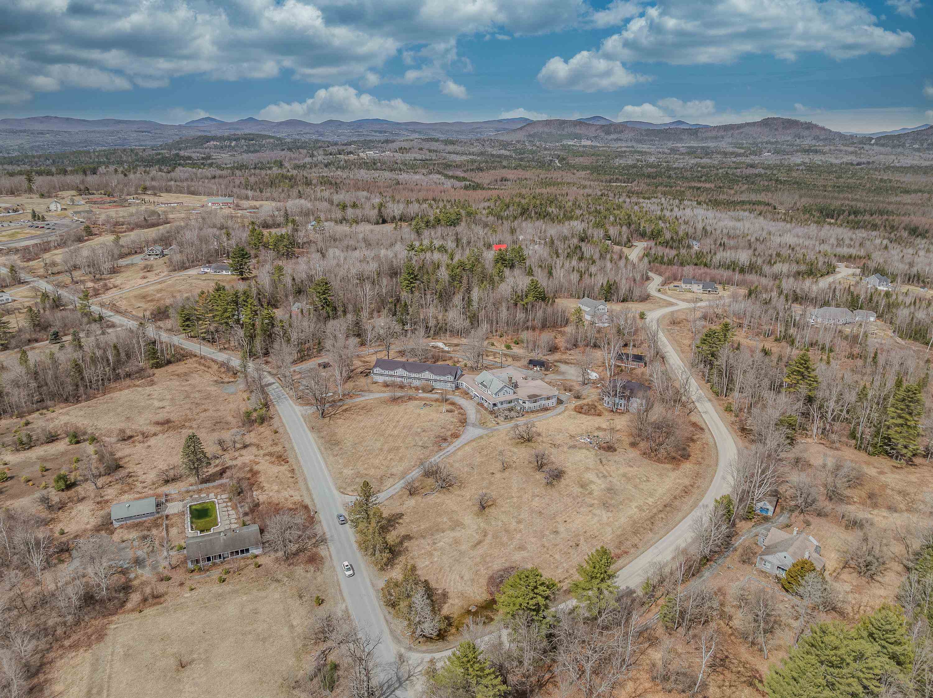 000 Mountain View Road