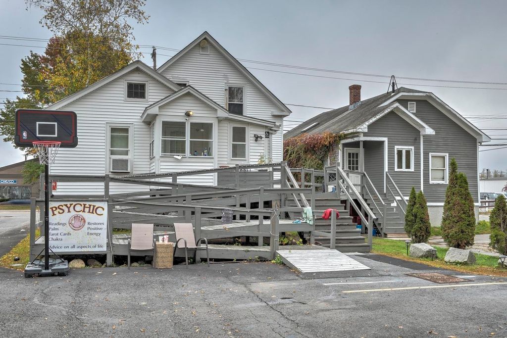 Photo of 423 Winchester Street, Keene, NH 03431 (MLS # 5024583)