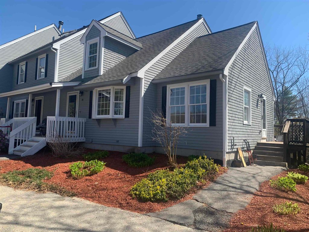 Photo of 18 Sullivan Court, Salem, NH 03079 (MLS # 5087351)