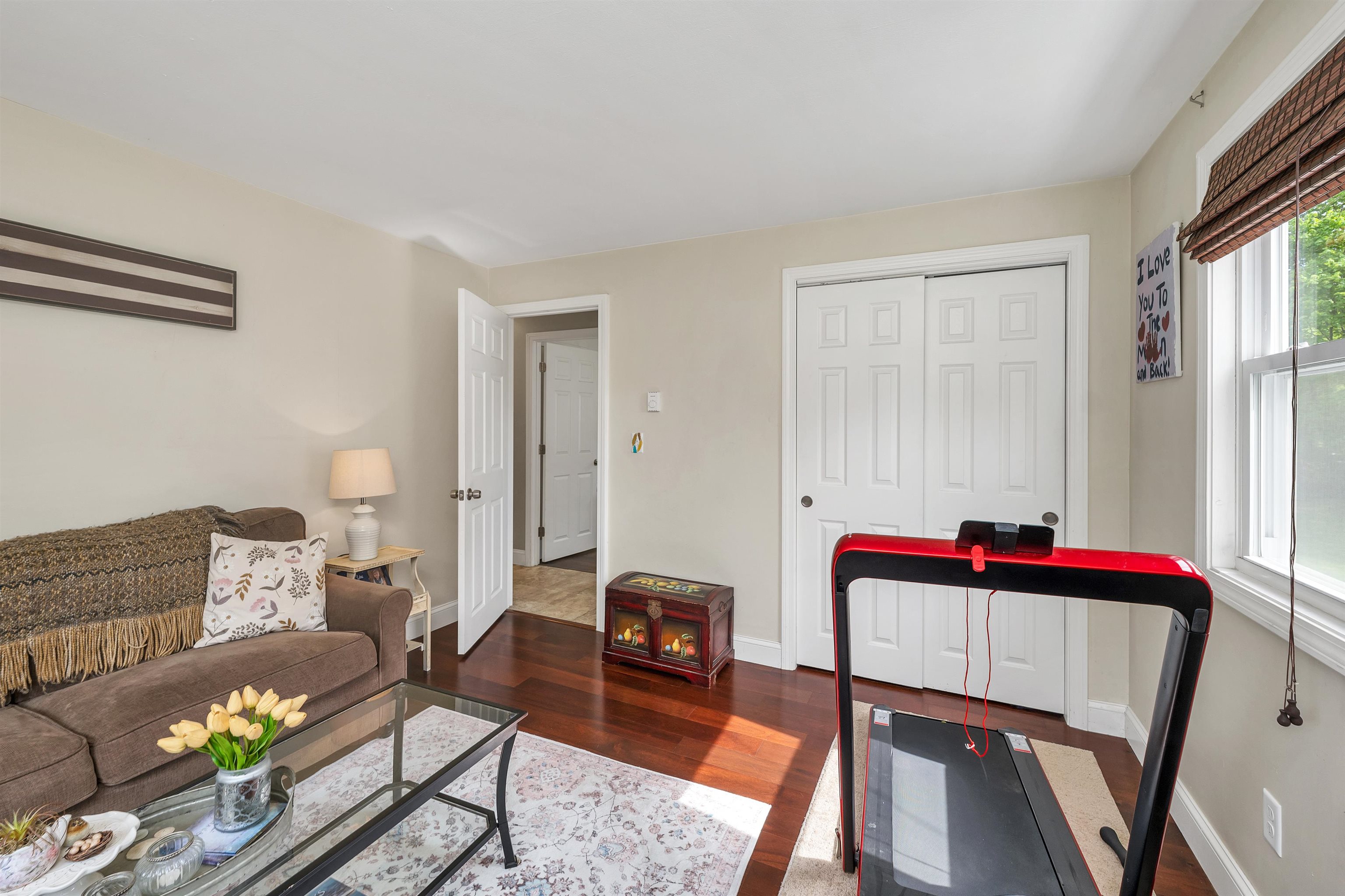 Milford, New Hampshire 03055, United States, 3 Bedrooms Bedrooms, ,1 BathroomBathrooms,Residential,Pending,130627