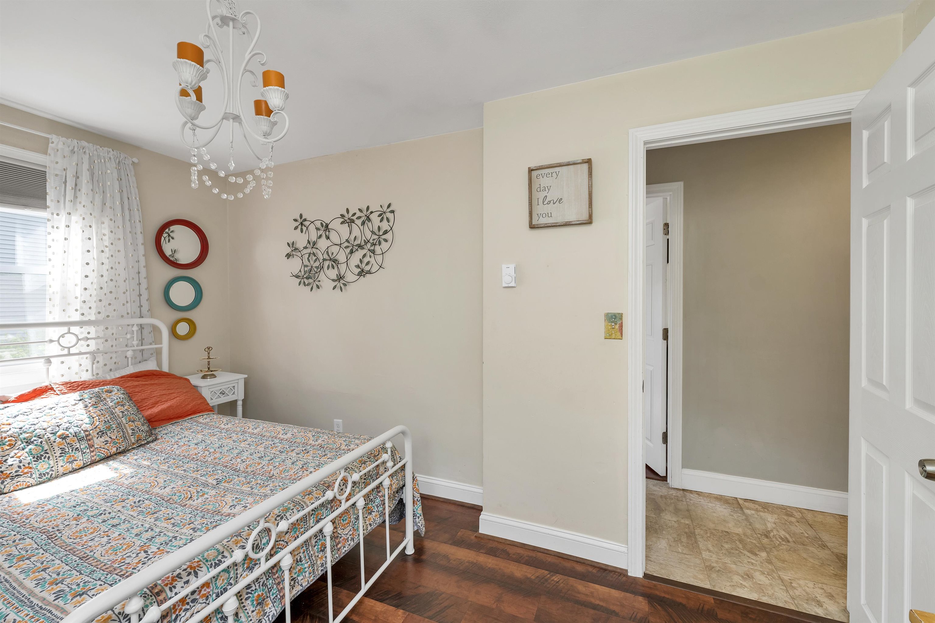 Milford, New Hampshire 03055, United States, 3 Bedrooms Bedrooms, ,1 BathroomBathrooms,Residential,Pending,130627