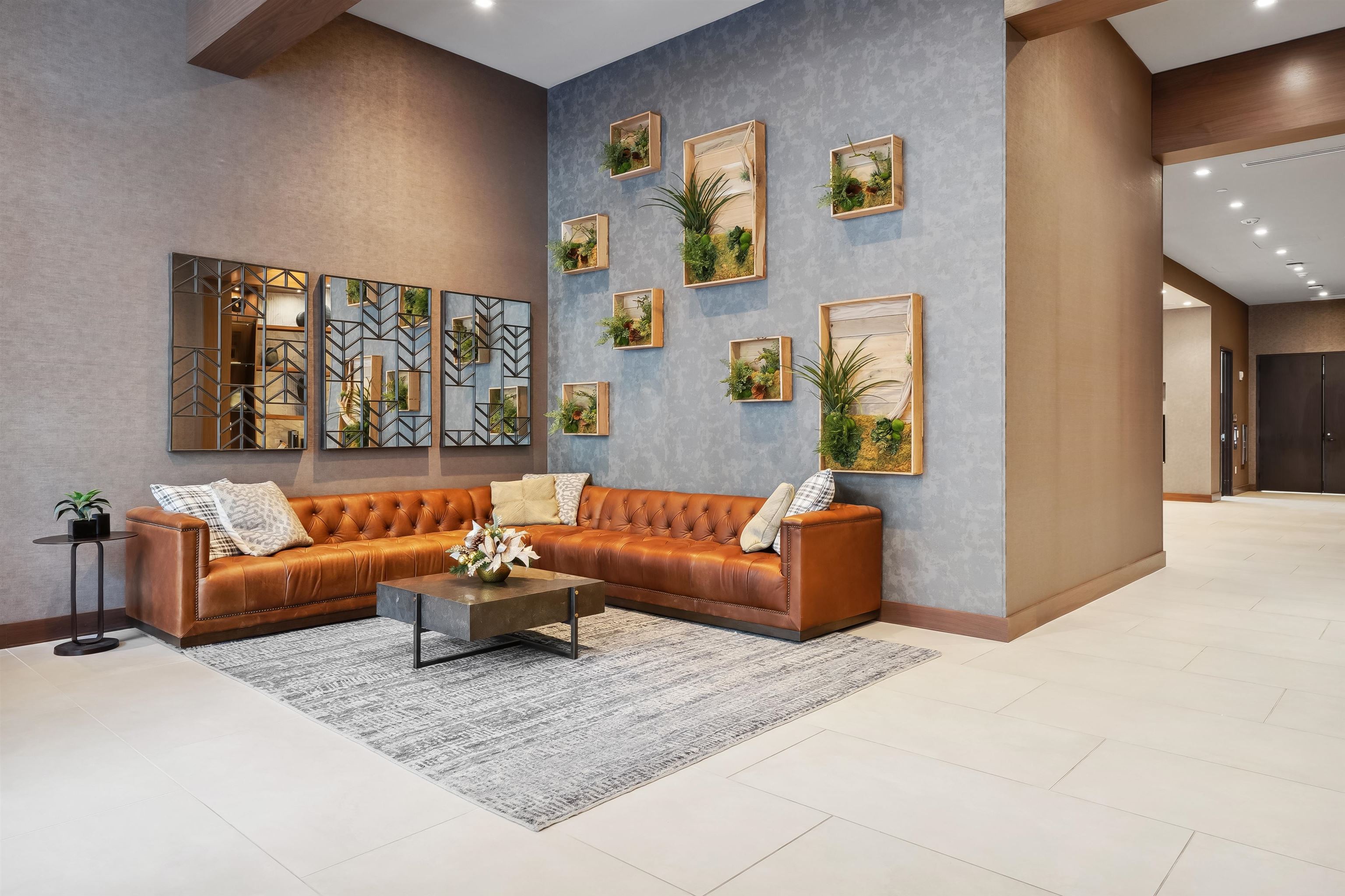 18 ARTISAN Drive 419