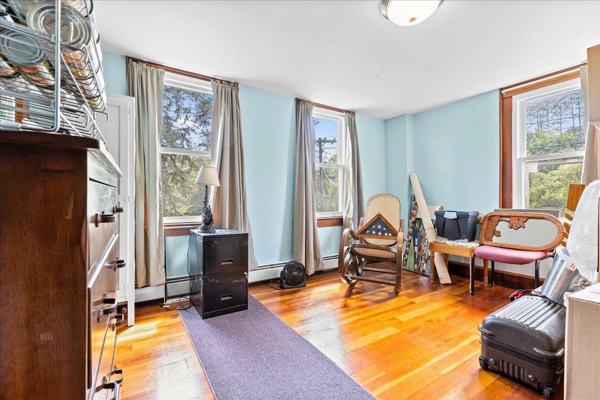 Lyndon, Vermont 05851, United States, 3 Bedrooms Bedrooms, ,2 BathroomsBathrooms,Residential,Active,132238