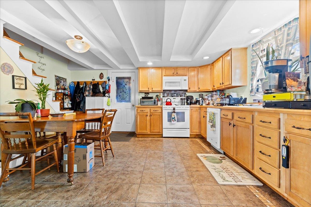 Lyndon, Vermont 05851, United States, 3 Bedrooms Bedrooms, ,2 BathroomsBathrooms,Residential,Active,132238