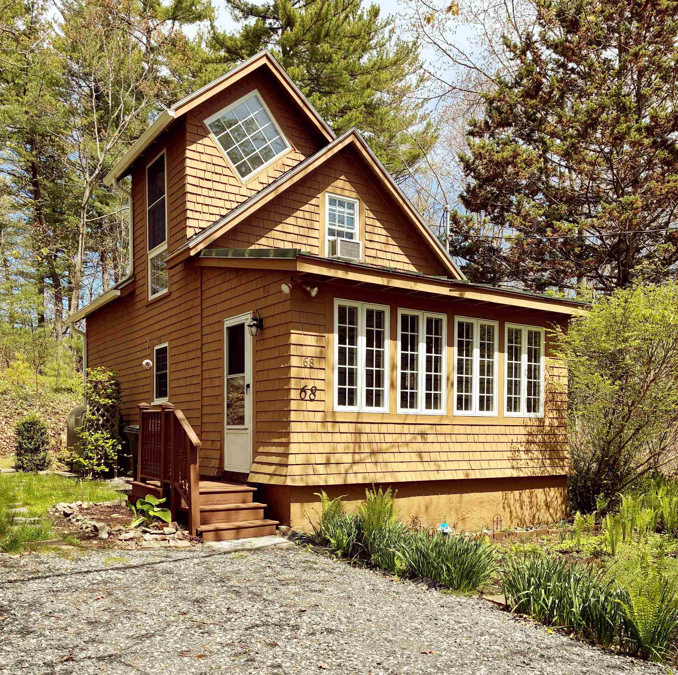 Photo 1 of 15 — 68 Fernald Avenue, York, ME 03909