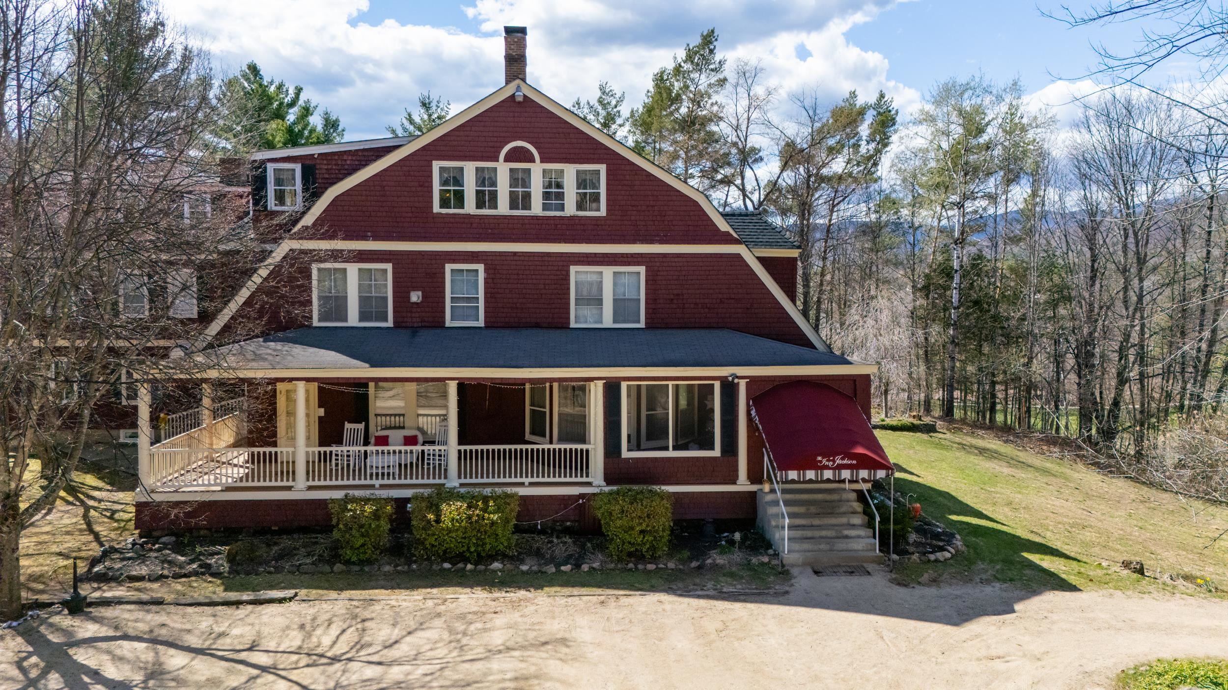 12 Thorn Hill Road