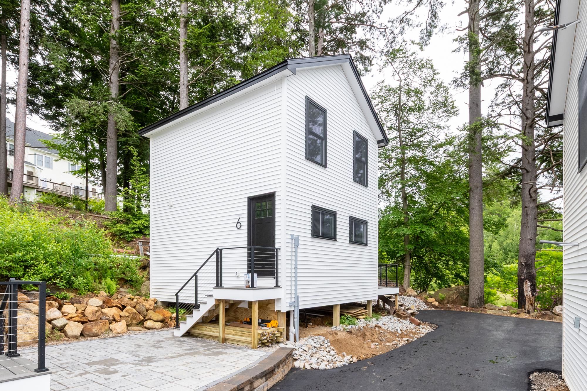 427 Weirs Boulevard 3