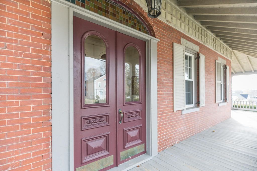 Photo of 713 Central Avenue #1, Dover, NH 03820 (MLS # 5070475)