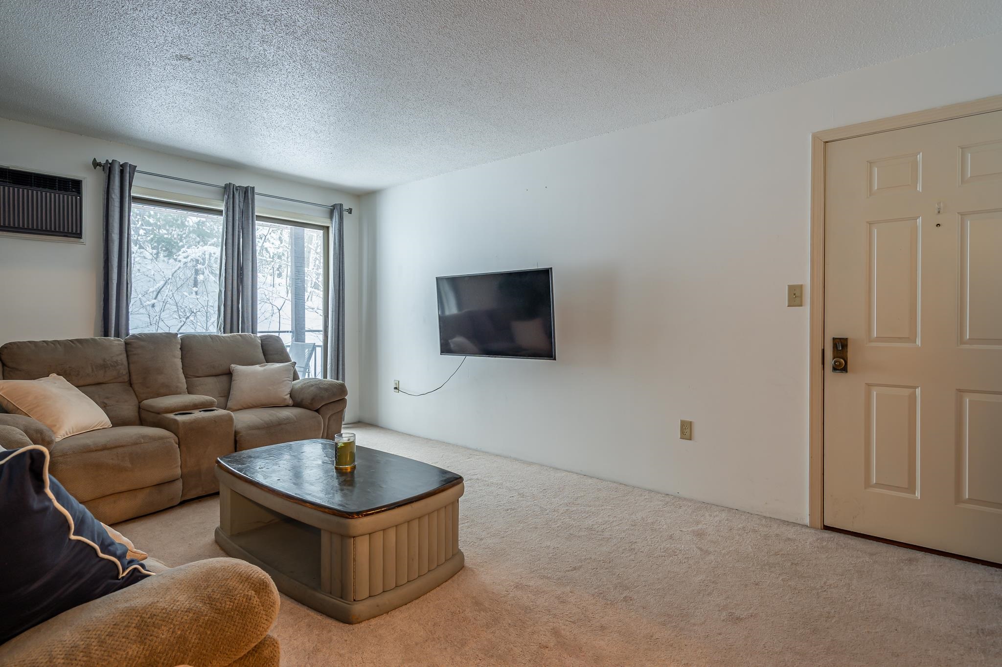 19 Country Club Drive 39