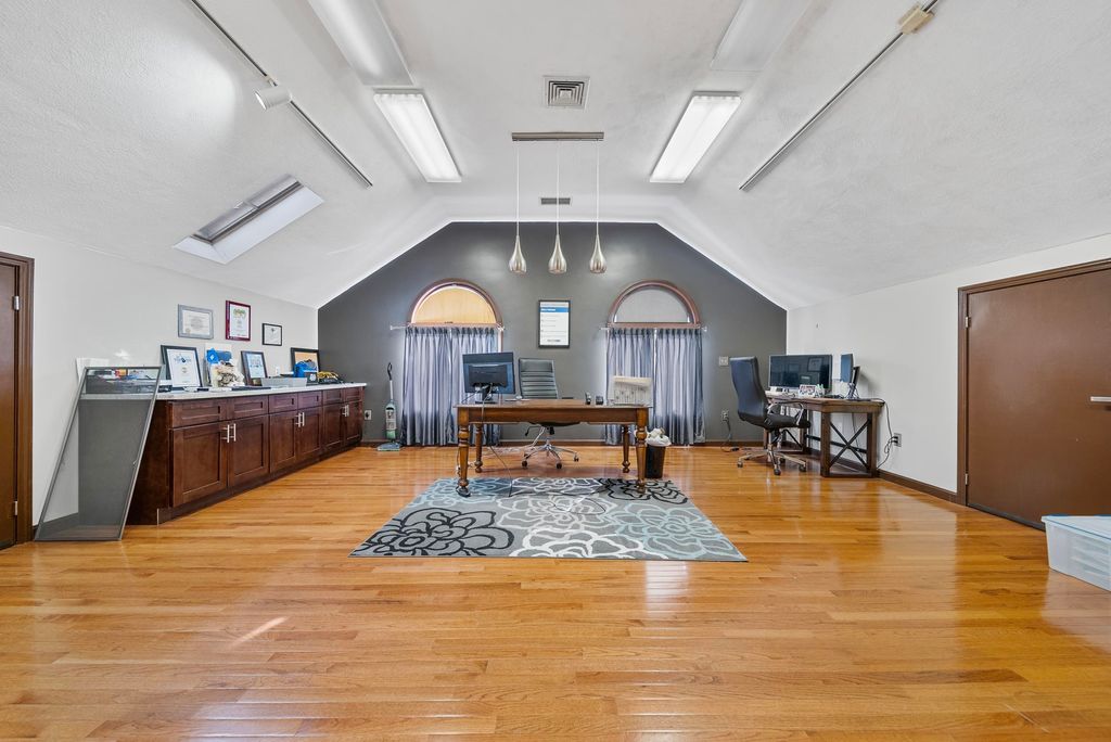 Photo of 91 Plaistow Road #8, Plaistow, NH 03865 (MLS # 5030088)