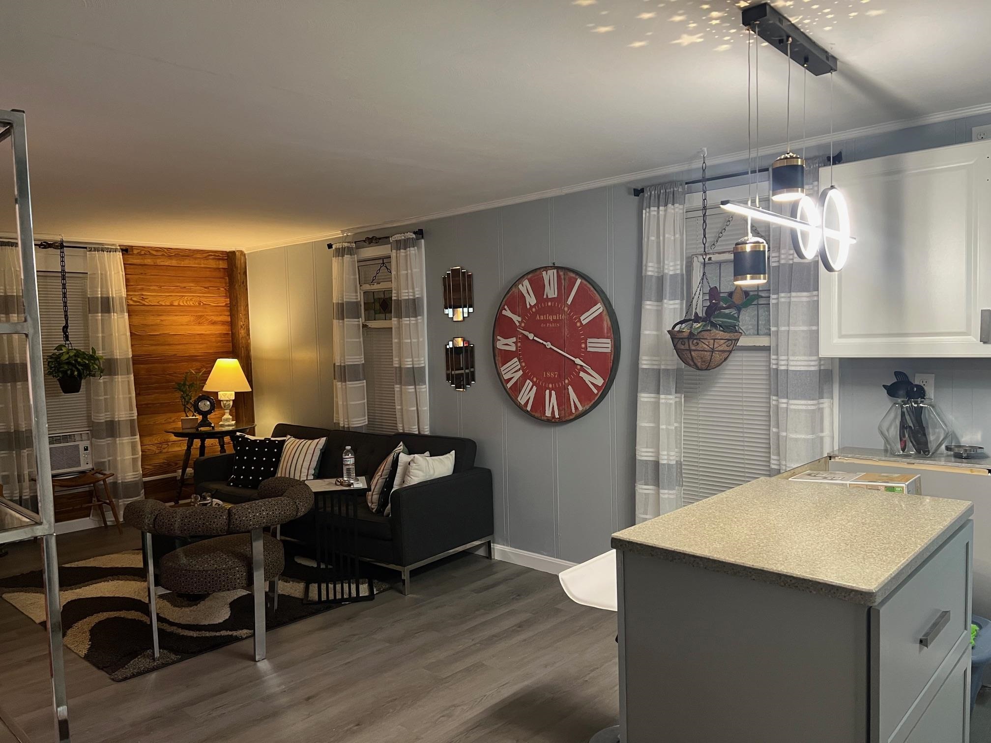 Manchester, New Hampshire 03104, United States, 1 Bedroom Bedrooms, ,1 BathroomBathrooms,Residential,Active,119416