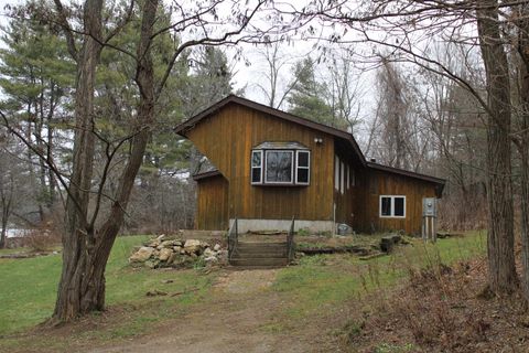 Photo of 634 Stevens Road, Pittsford, VT 05763 (MLS # 5070905)