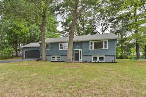 Photo of 11 Cottonwood Drive, Hudson, NH 03051 (MLS # 5052278) Photo of 11 Cottonwood Drive, Hudson, NH 03051 (MLS # 5052278)