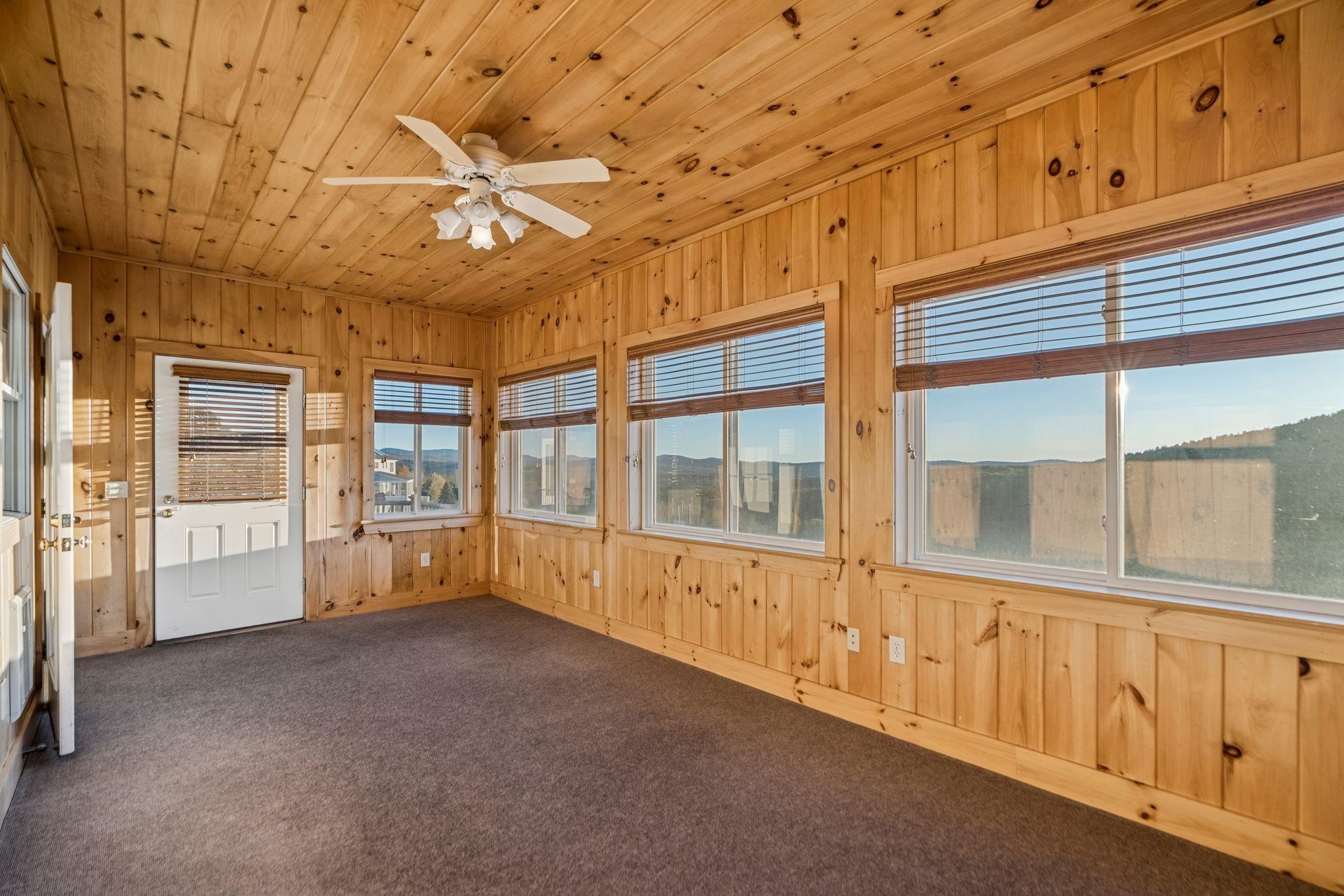 Lebanon, New Hampshire 03766, United States, 3 Bedrooms Bedrooms, ,3 BathroomsBathrooms,Residential,Active,227159