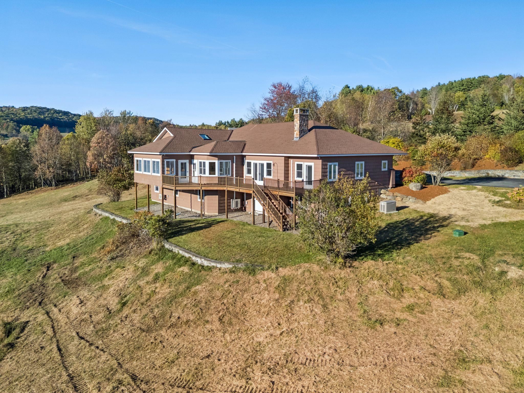 Lebanon, New Hampshire 03766, United States, 3 Bedrooms Bedrooms, ,3 BathroomsBathrooms,Residential,Active,227159