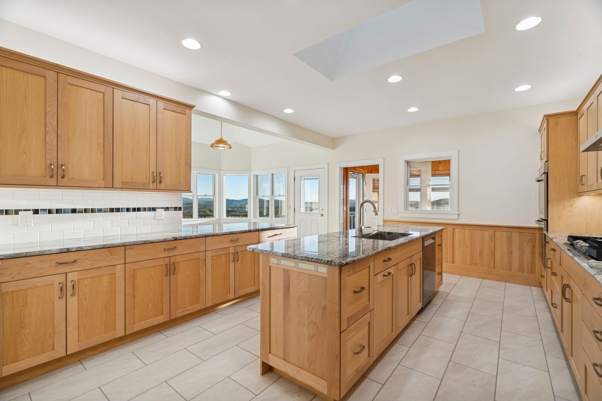 Lebanon, New Hampshire 03766, United States, 3 Bedrooms Bedrooms, ,3 BathroomsBathrooms,Residential,Active,227159