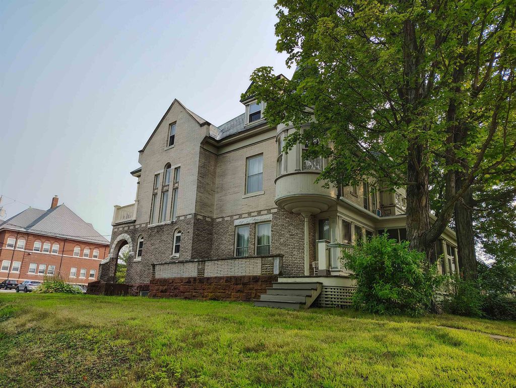 Photo of 113 School Street #2B, Concord, NH 03301 (MLS # 5085735)