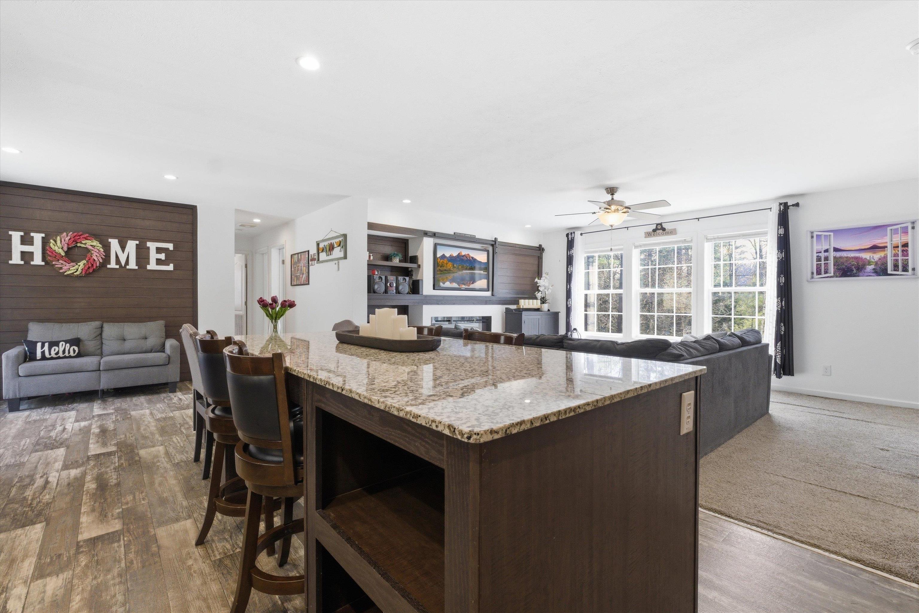 369 Kings Highway