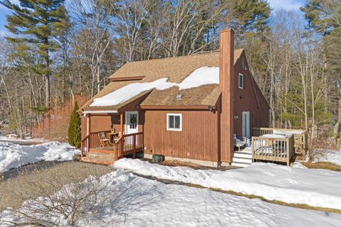 35 Stanley Brook Drive Salem NH 03079