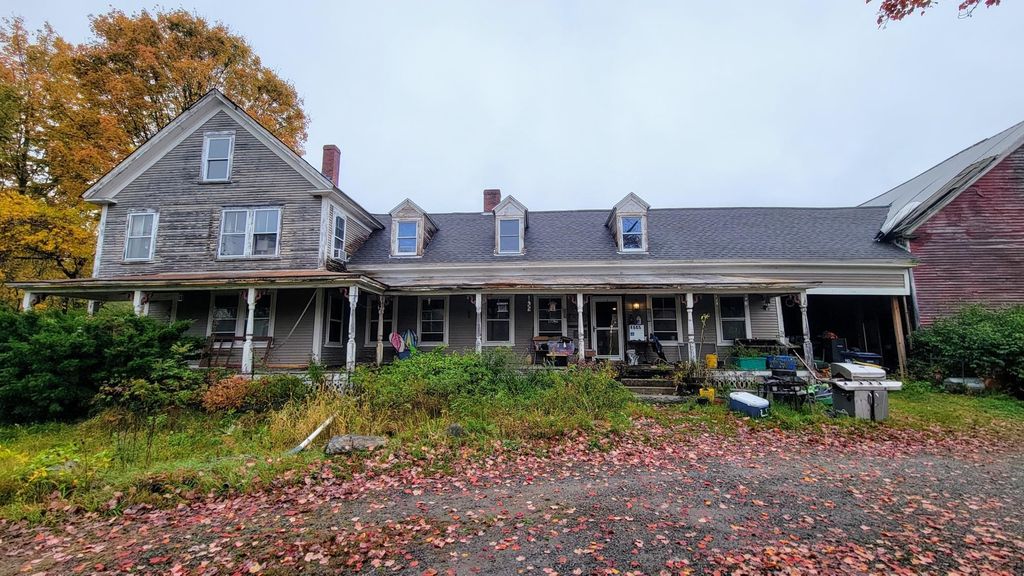 Photo of 624 South Stark Highway, Weare, NH 03281 (MLS # 5065599)