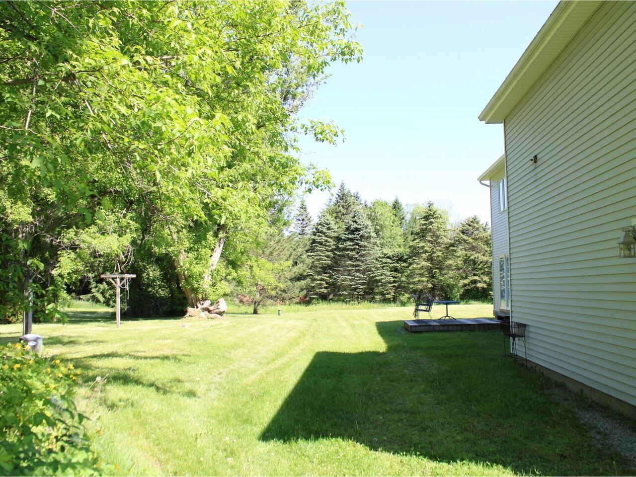 11 Wheeler Lane