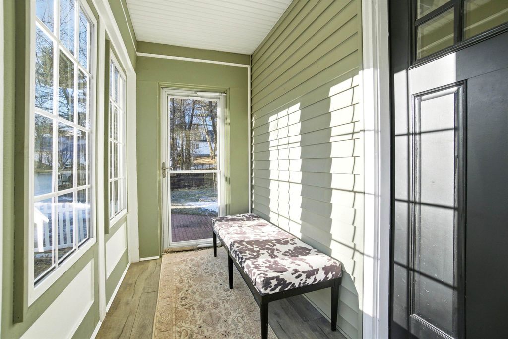 Photo of 1508 River Road, Manchester, NH 03104 (MLS # 5074967)