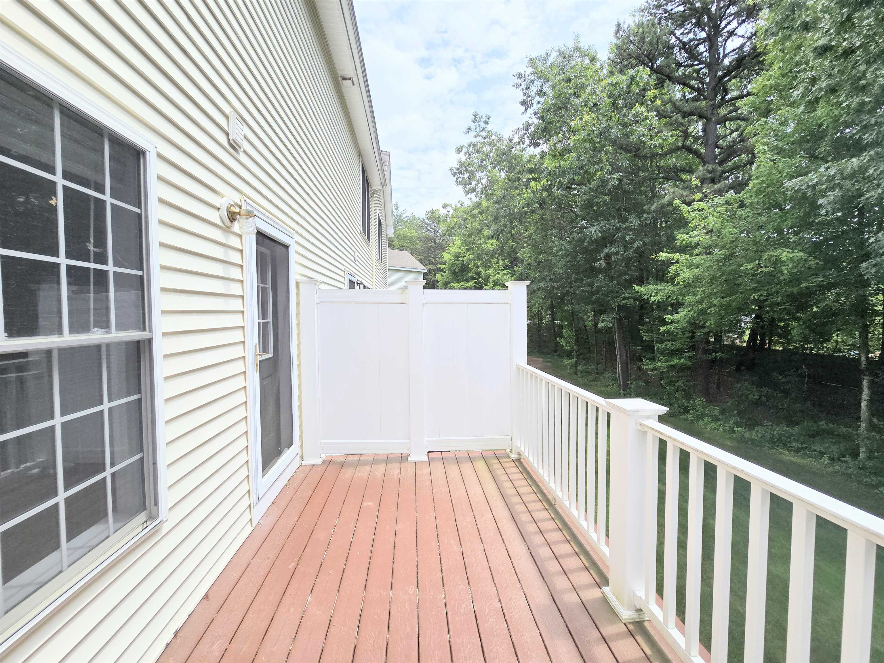 Concord, New Hampshire 03301, United States, 2 Bedrooms Bedrooms, ,2 BathroomsBathrooms,Residential,Active,154298