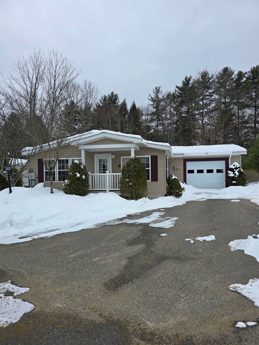Photo of 31 Magnolia Lane #16, Belmont, NH 03220 (MLS # 5076756)