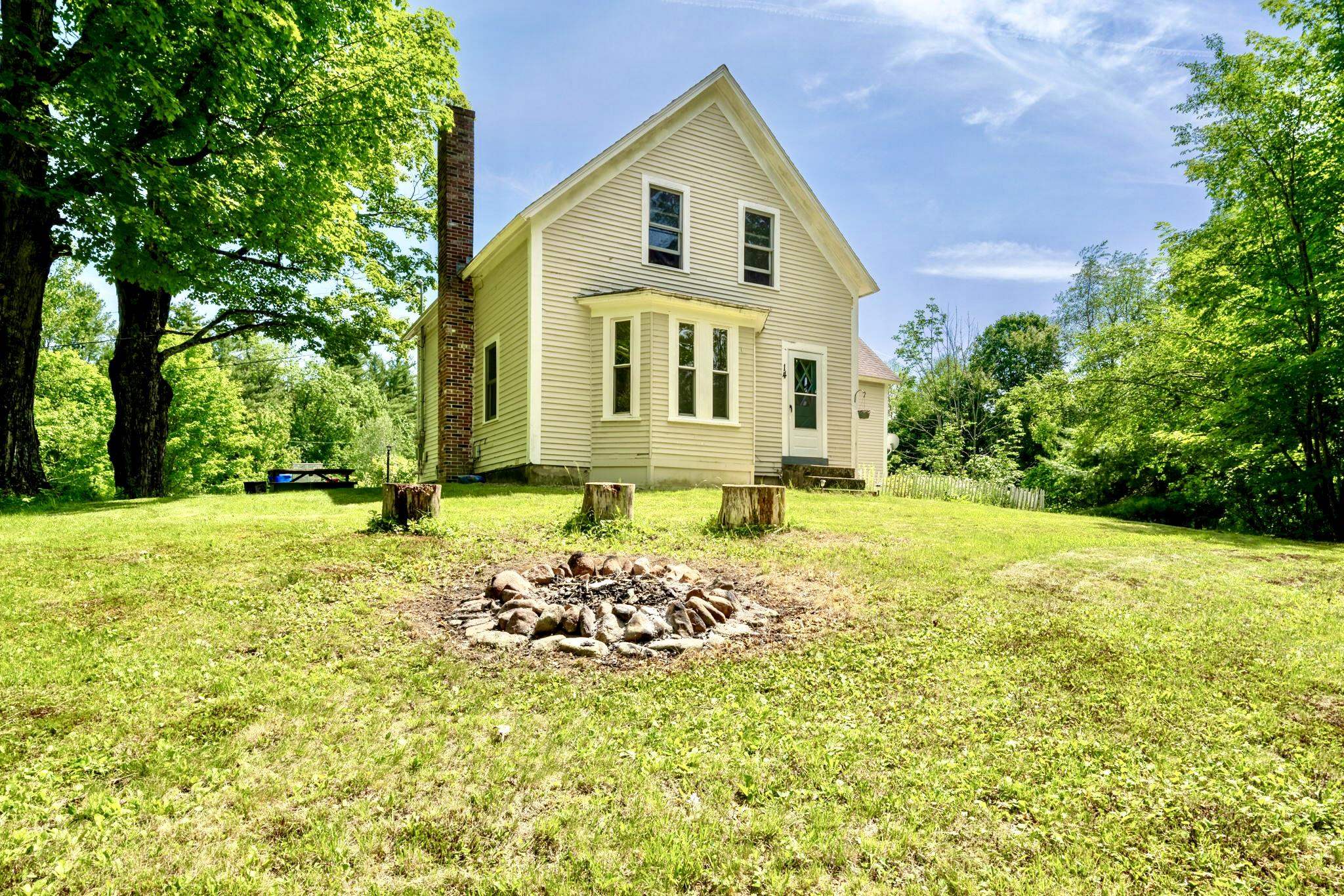 14 Coach Road
