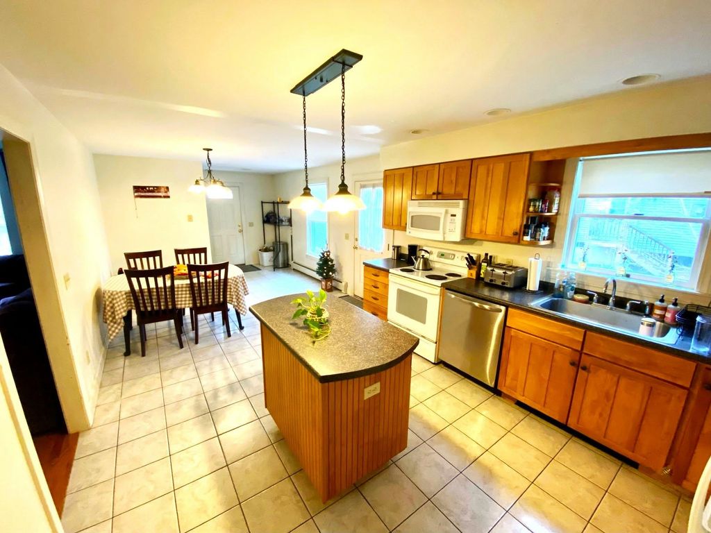 Photo of 11 Horne Street, Dover, NH 03820 (MLS # 5078811)