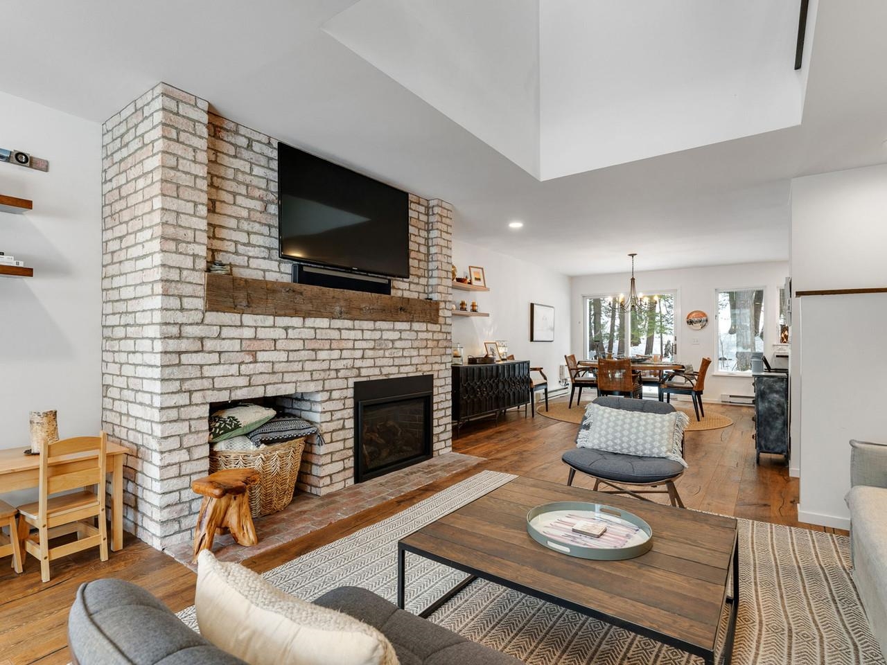 167 Club Sugarbush North Road 6