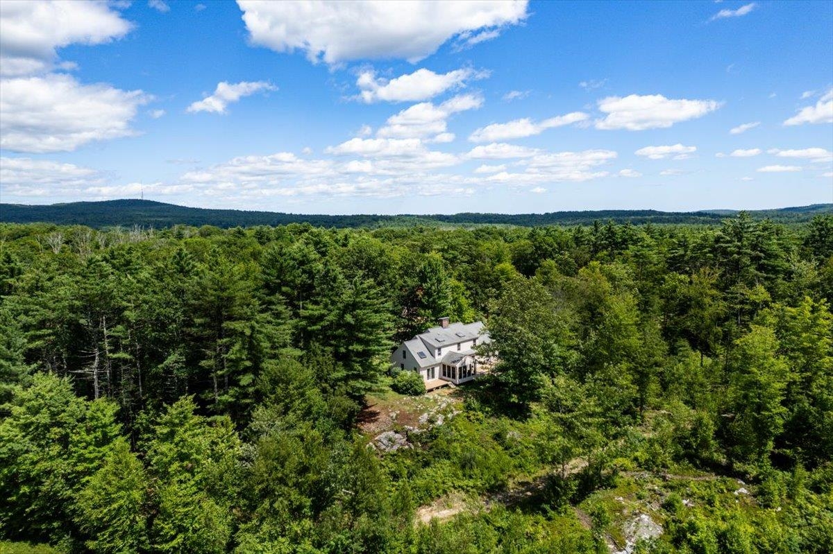 Deerfield, New Hampshire 03037, United States, 3 Bedrooms Bedrooms, ,2 BathroomsBathrooms,Residential,Active,178350