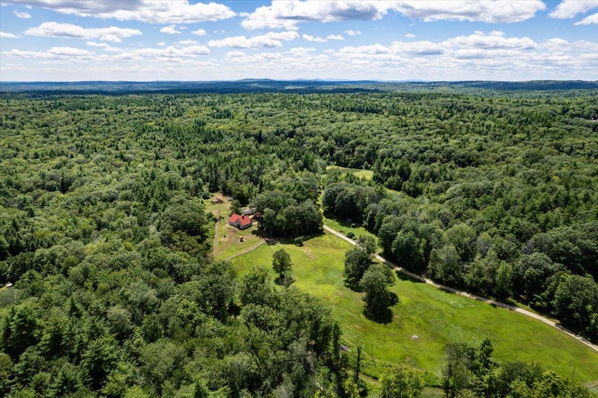 Deerfield, New Hampshire 03037, United States, 3 Bedrooms Bedrooms, ,2 BathroomsBathrooms,Residential,Active,178350