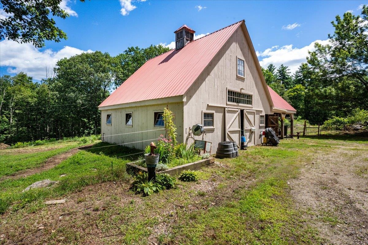 Deerfield, New Hampshire 03037, United States, 3 Bedrooms Bedrooms, ,2 BathroomsBathrooms,Residential,Active,178350