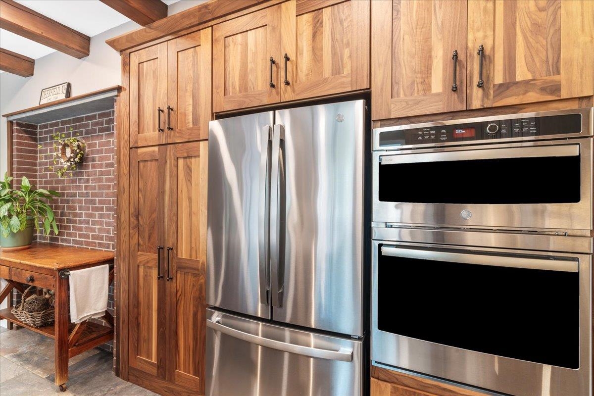 Deerfield, New Hampshire 03037, United States, 3 Bedrooms Bedrooms, ,2 BathroomsBathrooms,Residential,Active,178350