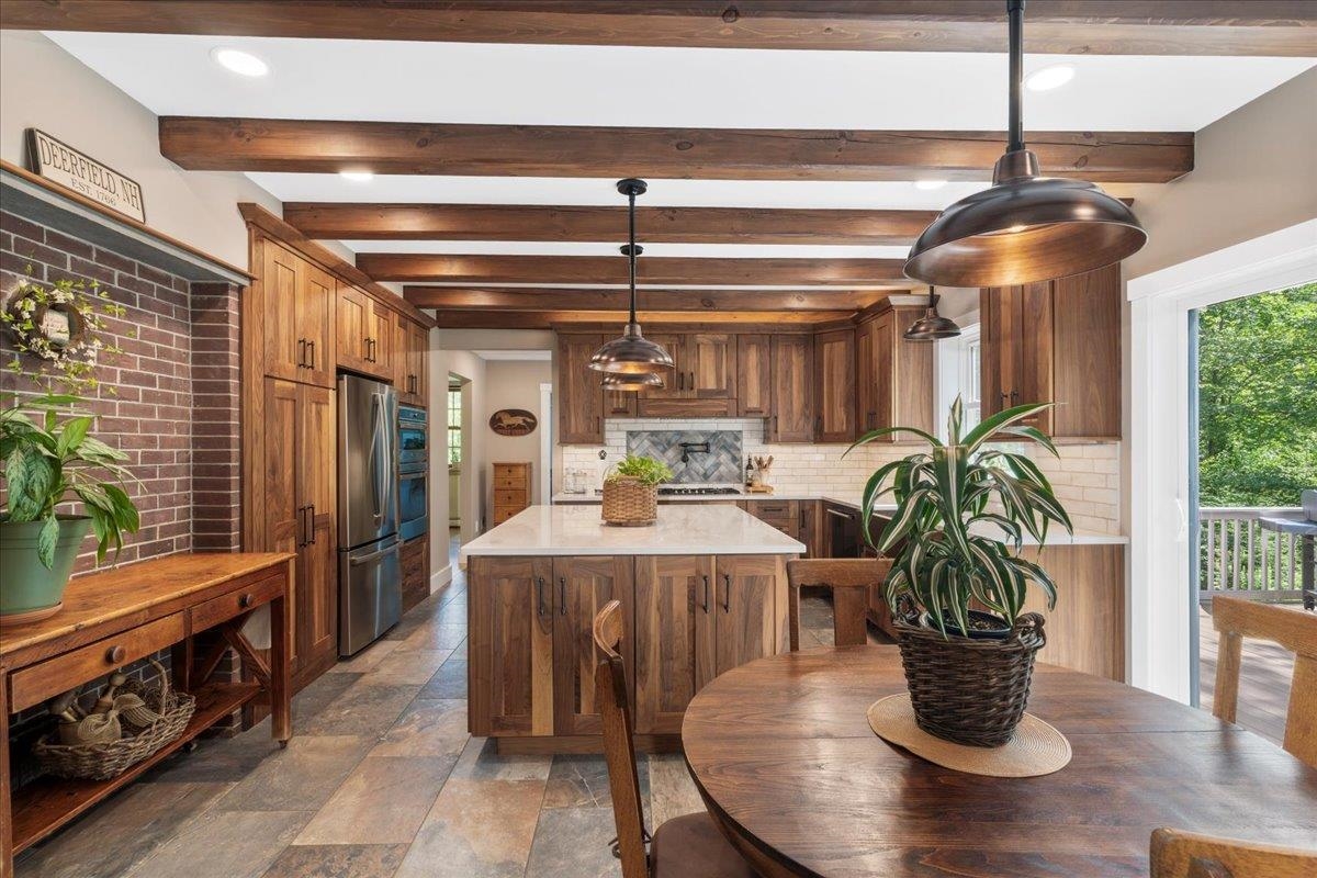 Deerfield, New Hampshire 03037, United States, 3 Bedrooms Bedrooms, ,2 BathroomsBathrooms,Residential,Active,178350