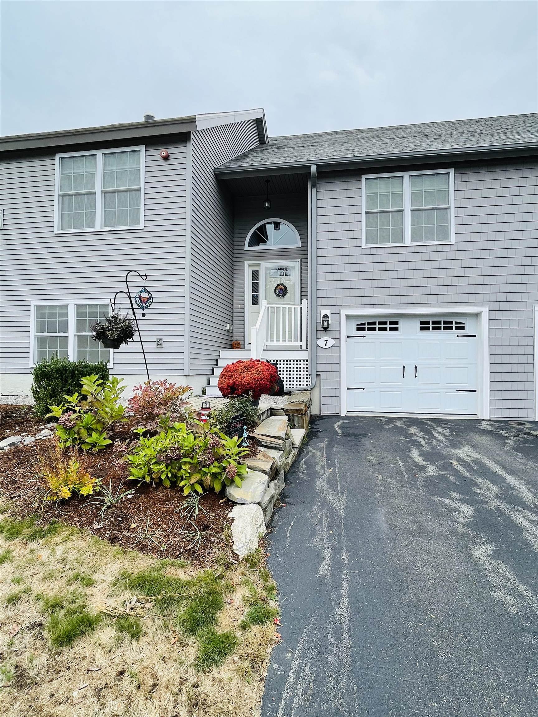 7 Stevens Court